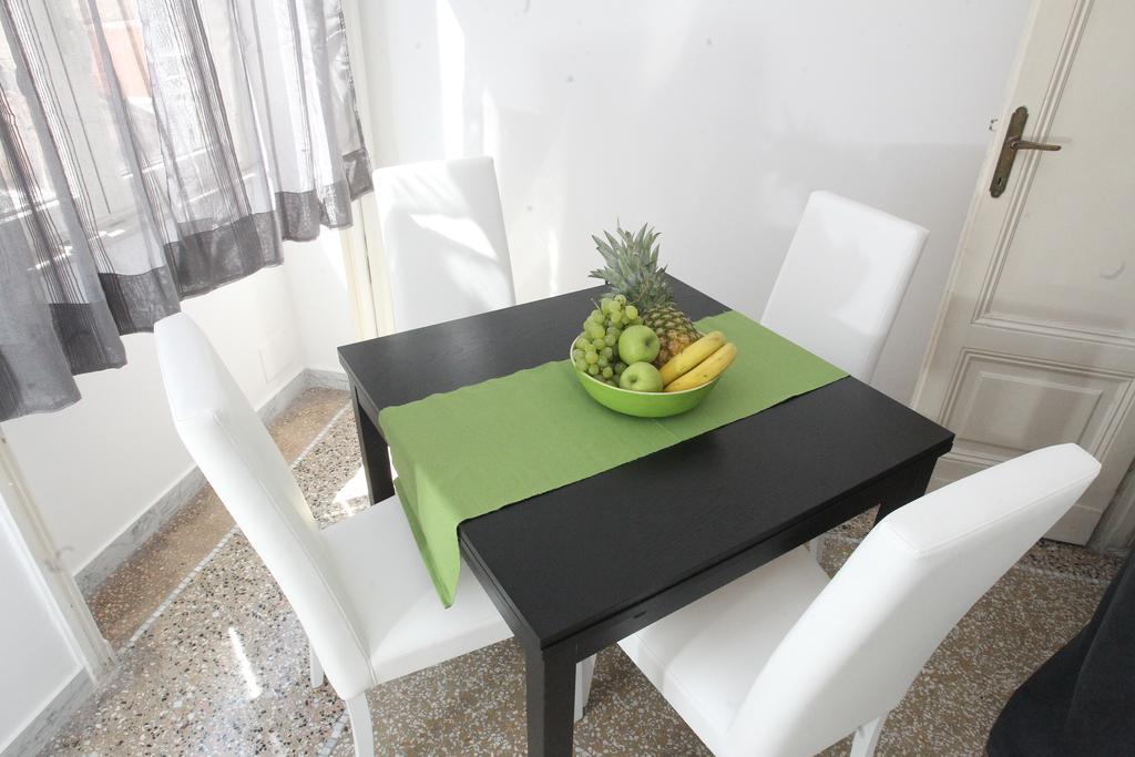 Via Del Corso Apartment Rome Exterior photo